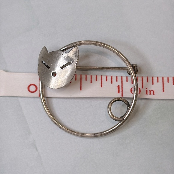 Vintage Beau Sterling Silver Cat Brooch Pin - Picture 3 of 3